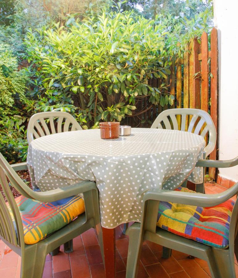 Lubin Apple Tree House别墅 外观 照片